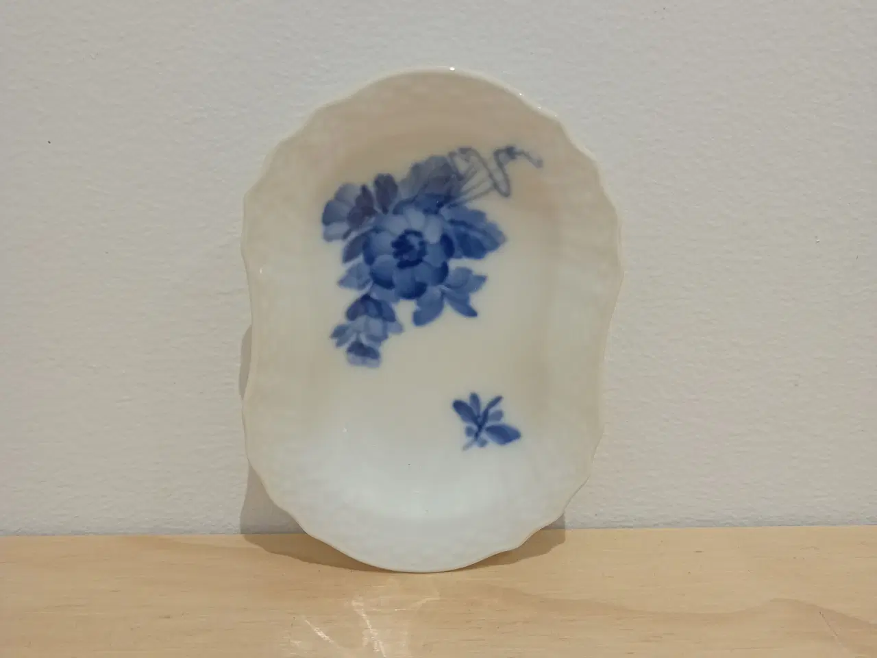 Billede 1 - Blå blomst svejfet asiet