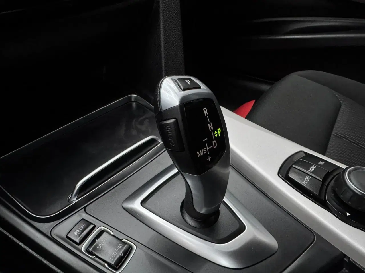 Billede 8 - BMW 320d 2,0 Touring Advantage aut.