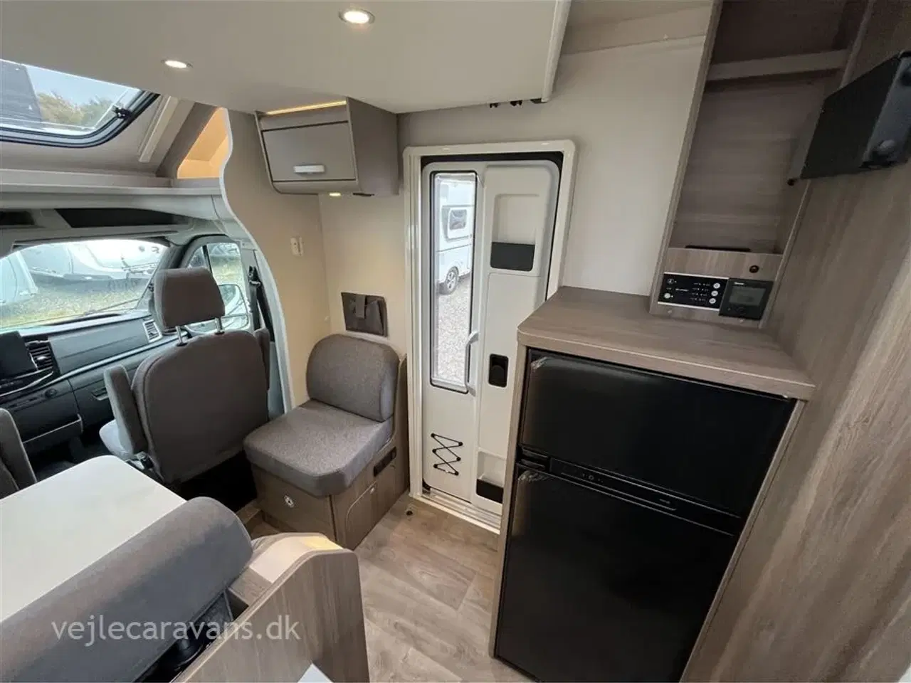 Billede 10 - 2026 - Carado T 449