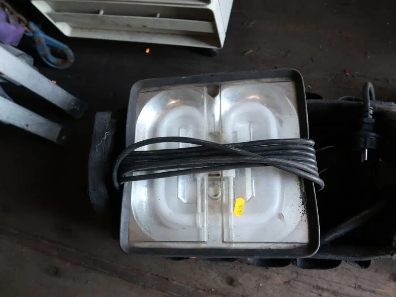 Billede 5 - 2 stk. arbejdslamper bl.a. SCANGRIP