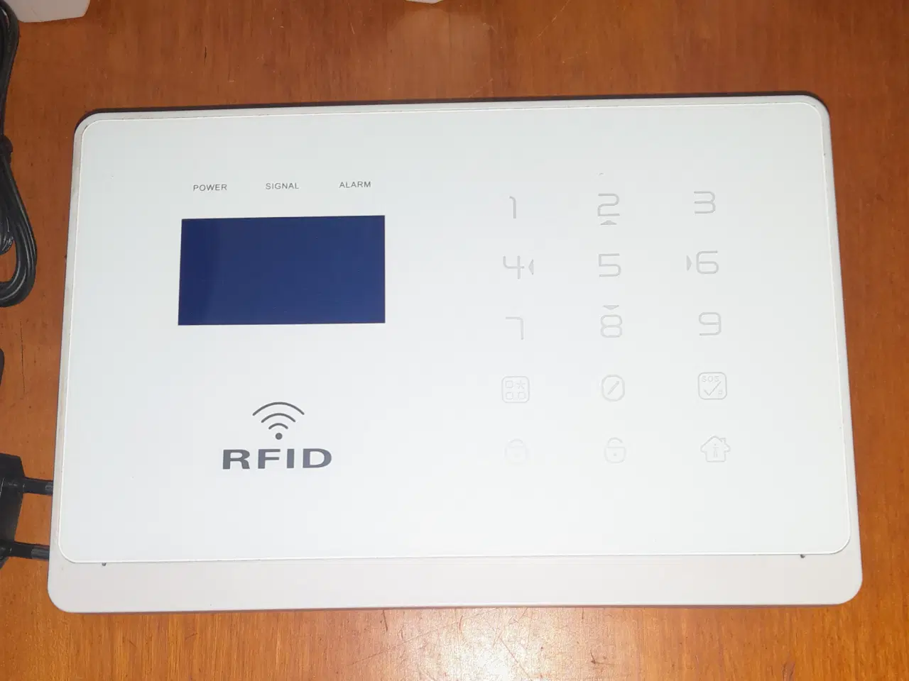 Billede 2 - Alarm med 2 sirener og 3 detektorer.