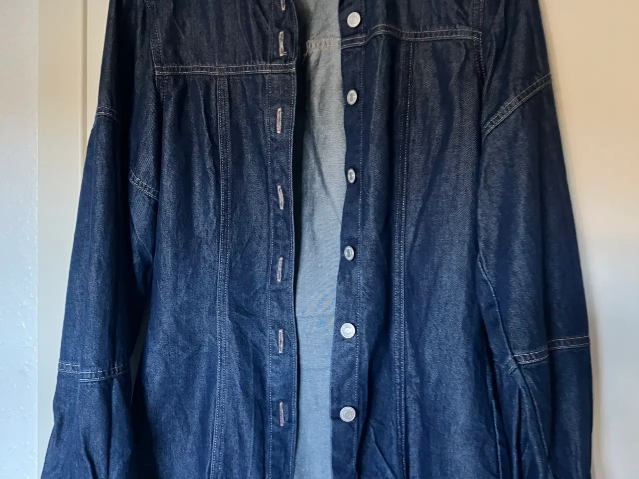 Billede 1 - Jakke i cowboy fra Frakment i str S/M næsten ikke 