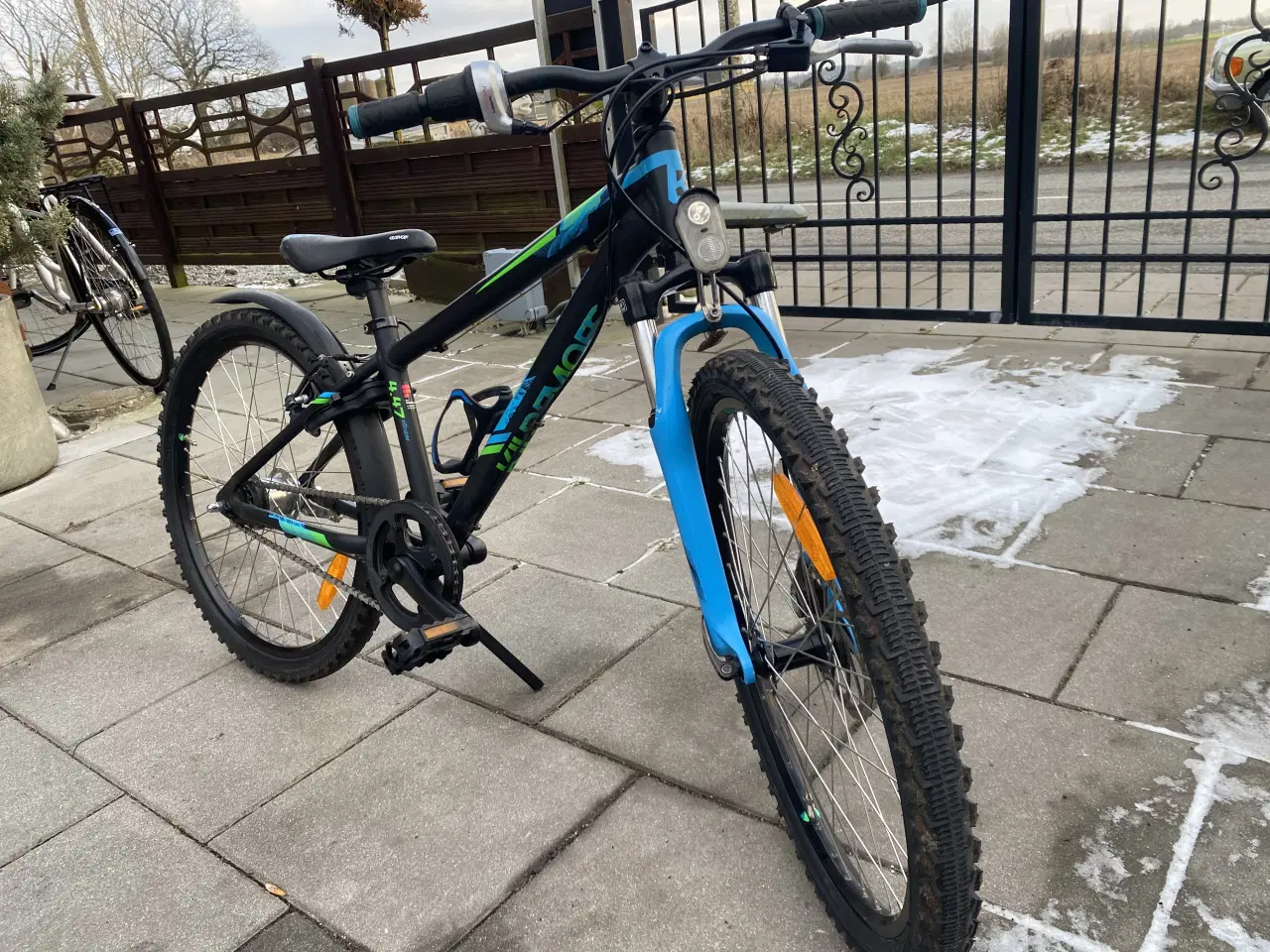 Billede 3 - Købt til 5299 kr 🤑 24 tommer FED model 