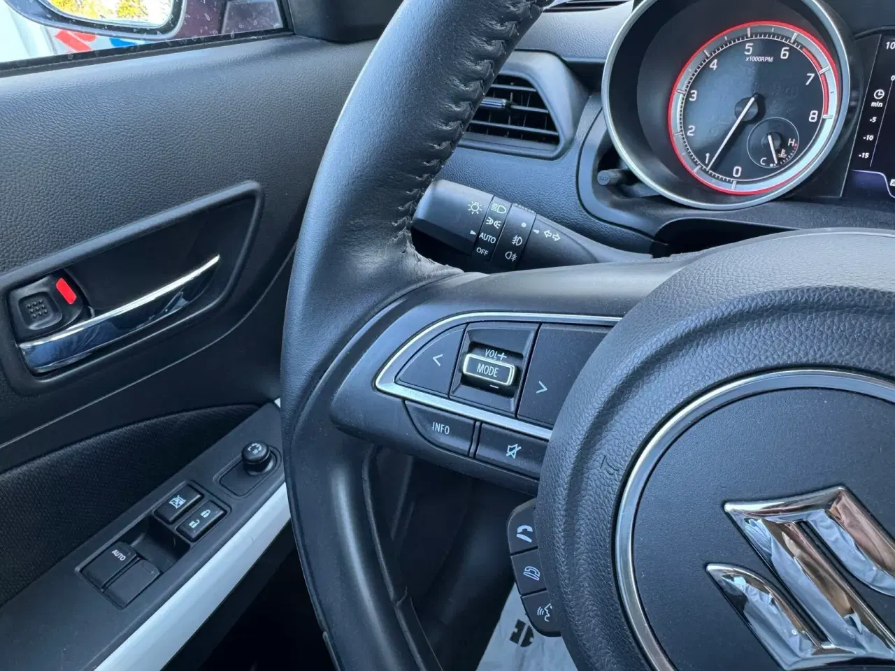 Billede 13 - Suzuki Swift 1,2 Dualjet  Mild hybrid Action AEB 83HK 5d