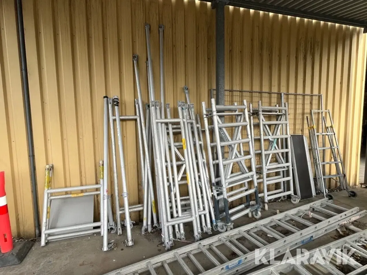 Billede 3 - Assorteret stillads og stiger