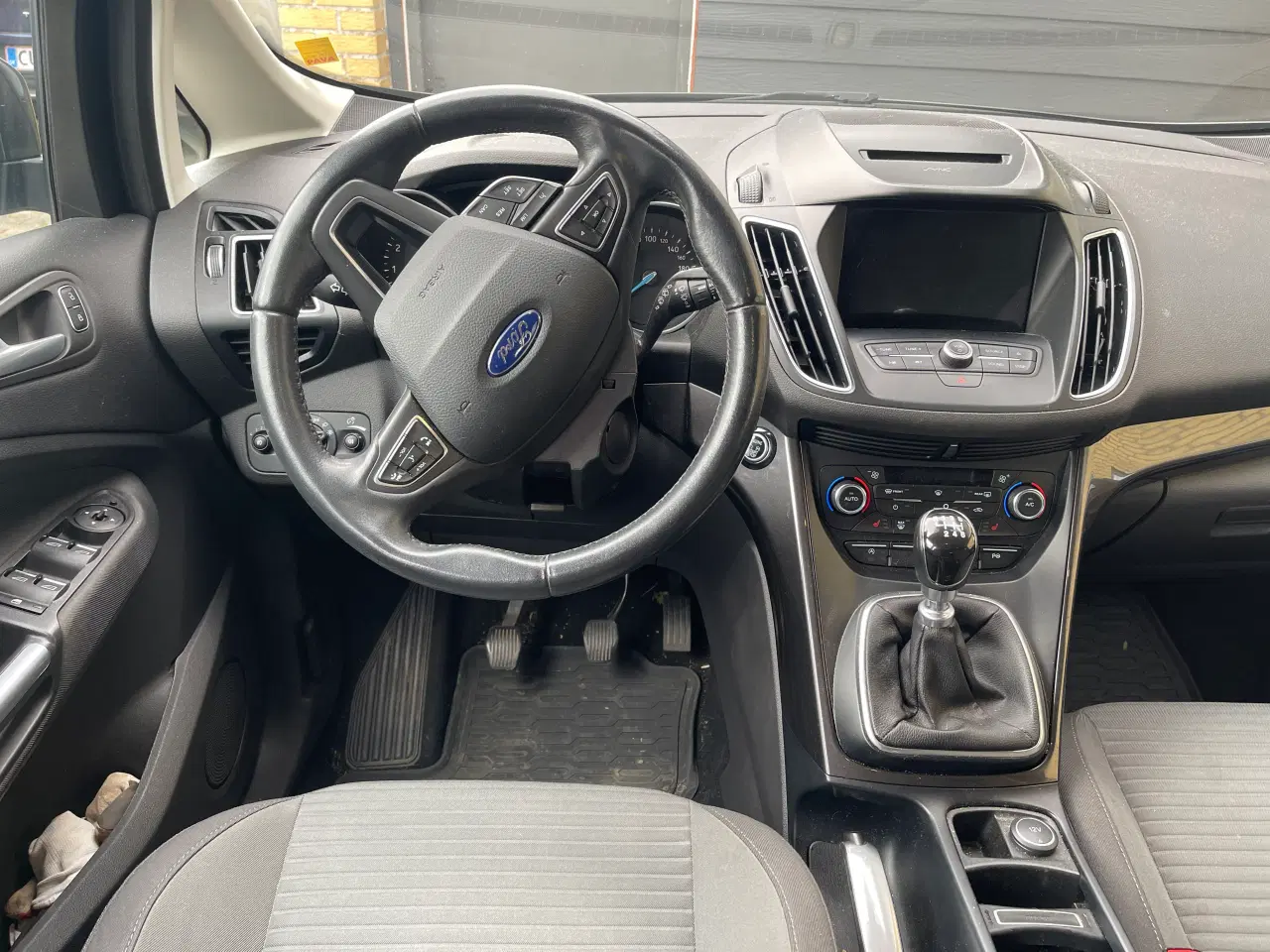 Billede 5 - Ford C-Max Årgang 2017