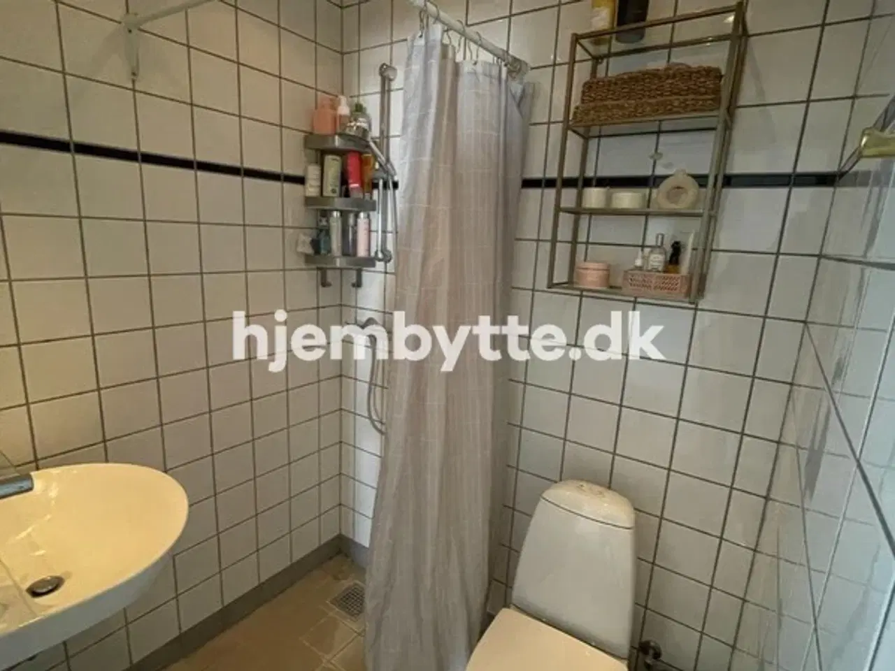 Billede 10 - Hjembytte - Fælledvej