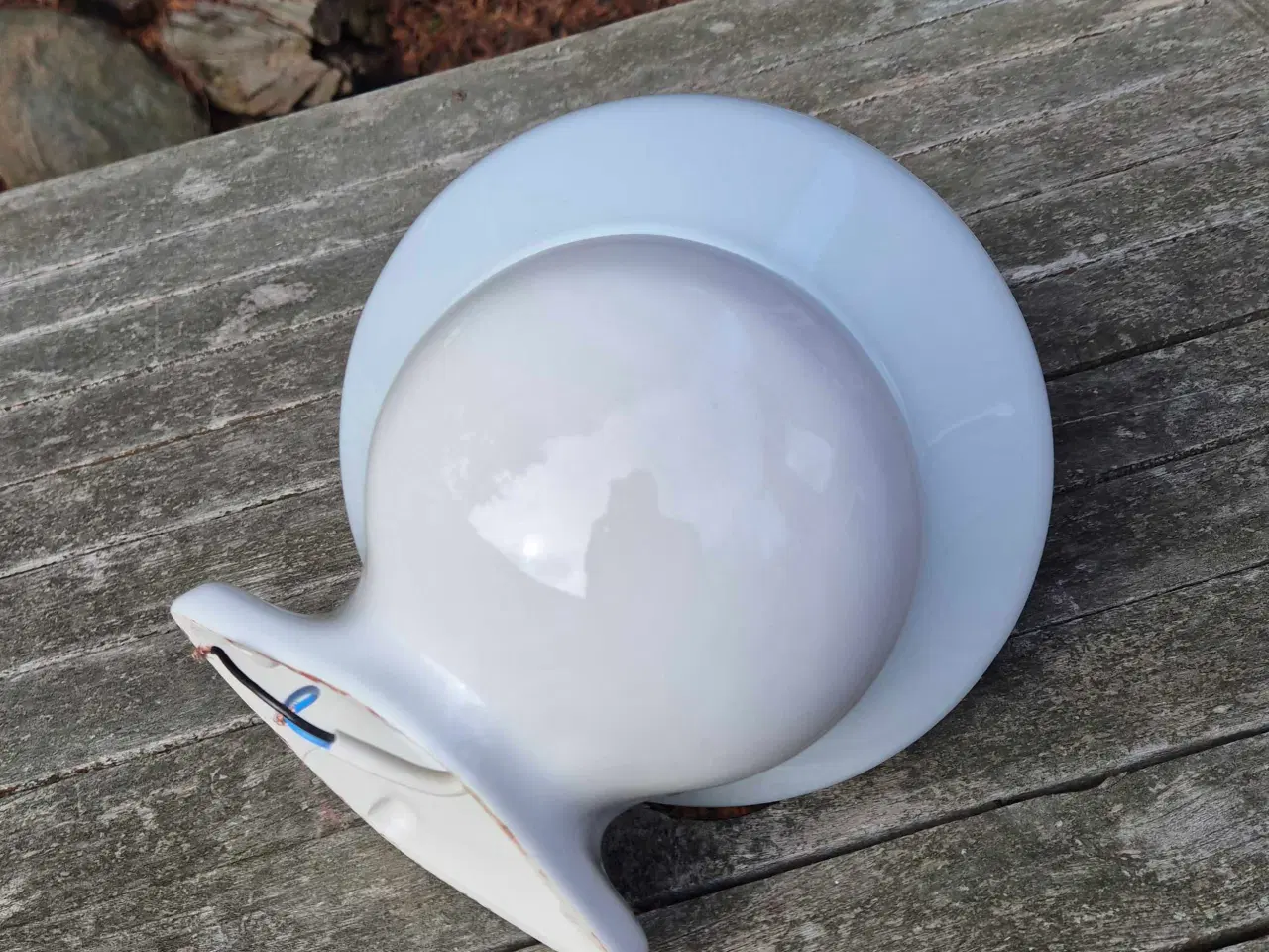 Billede 4 - Hvid badeværelseslampe fra Ifö 