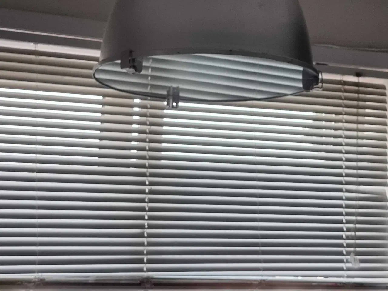 Billede 1 - UNIK LAMPE 