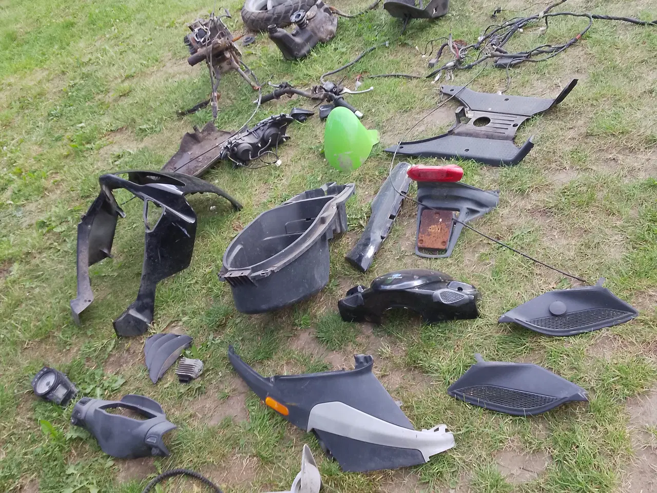 Billede 2 - Dele til Piaggio nrg sælges 