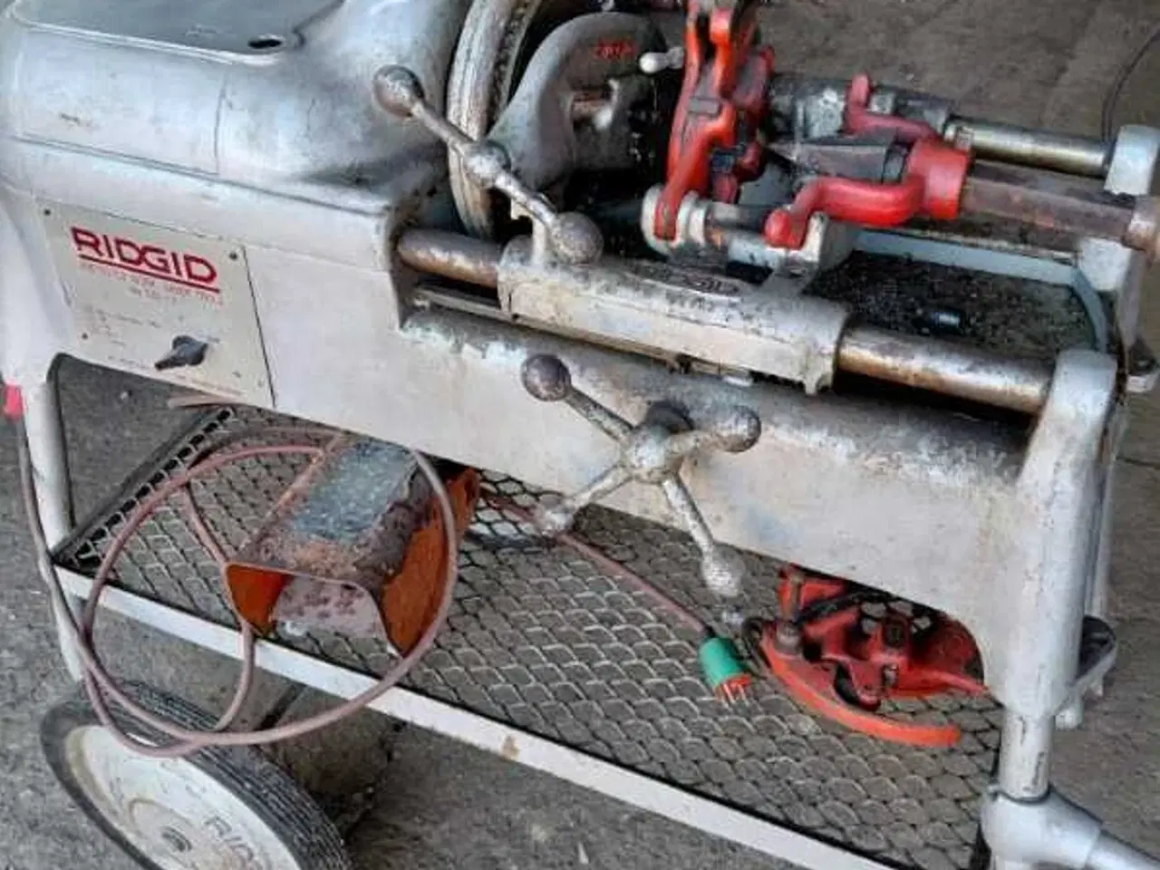 Billede 1 - Gevindskærer 2500