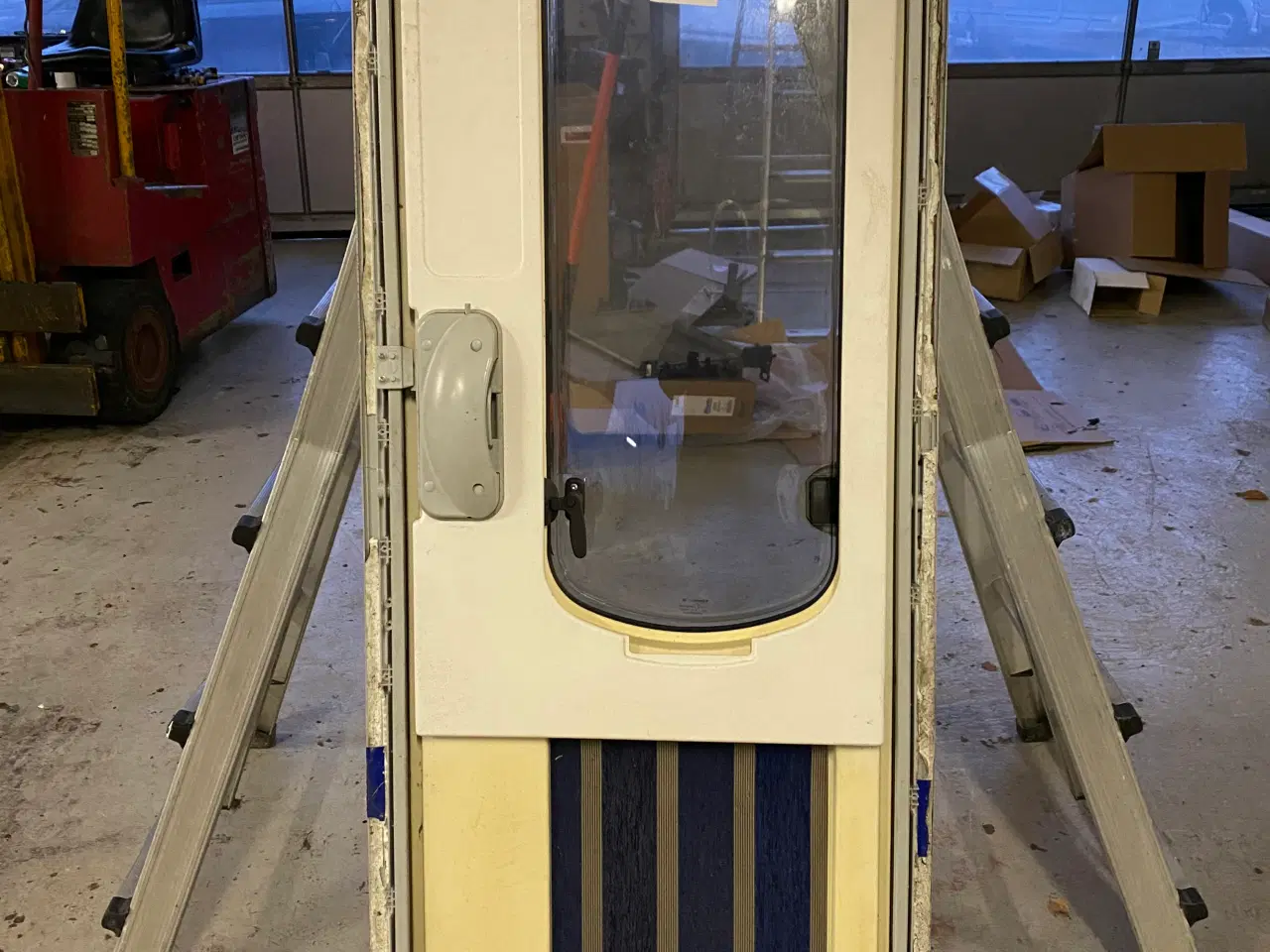 Billede 2 - Fendt dør 