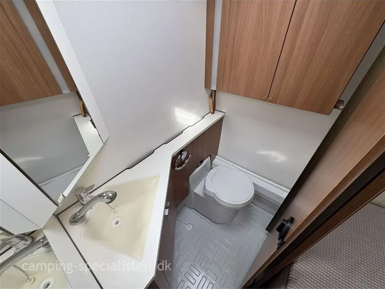 Billede 11 - 2013 - Kabe Royal 560 XL KS Kabe Royal 560 XL KS 2013 - Se den nu hos Camping-Specialisten.dk