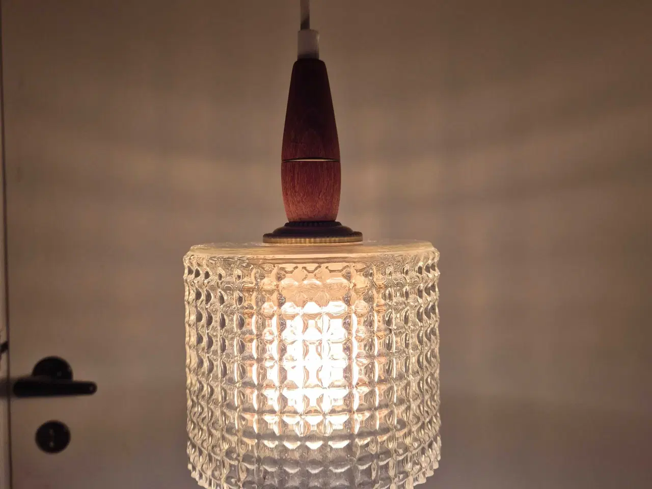 Billede 3 - Retrolampe i glas og teak