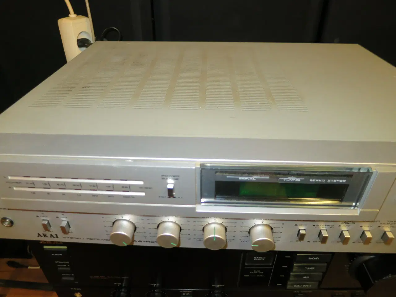 Billede 1 - VINTAGE AKAI AA-R21L  FM RECIEVER