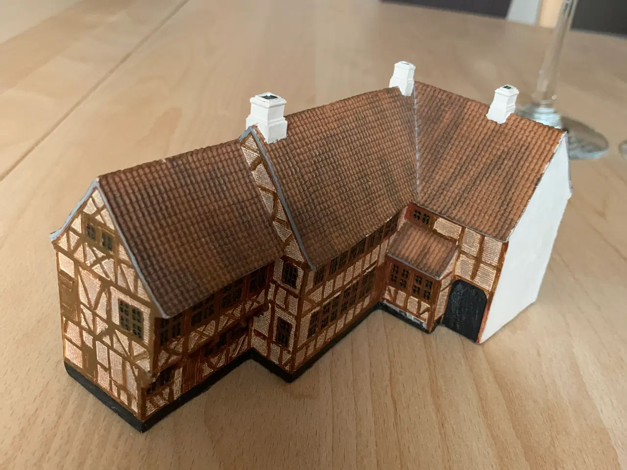 Billede 2 - Slotsgade 20 Haderslev, Trip Trap miniature hus 