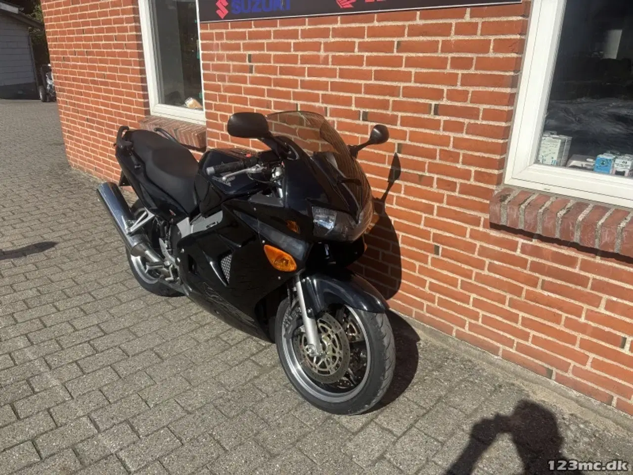 Billede 2 - Honda VFR 800 F