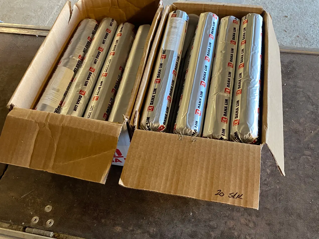 Billede 2 - Fuge - Betongrå - sealflex hybrid 522