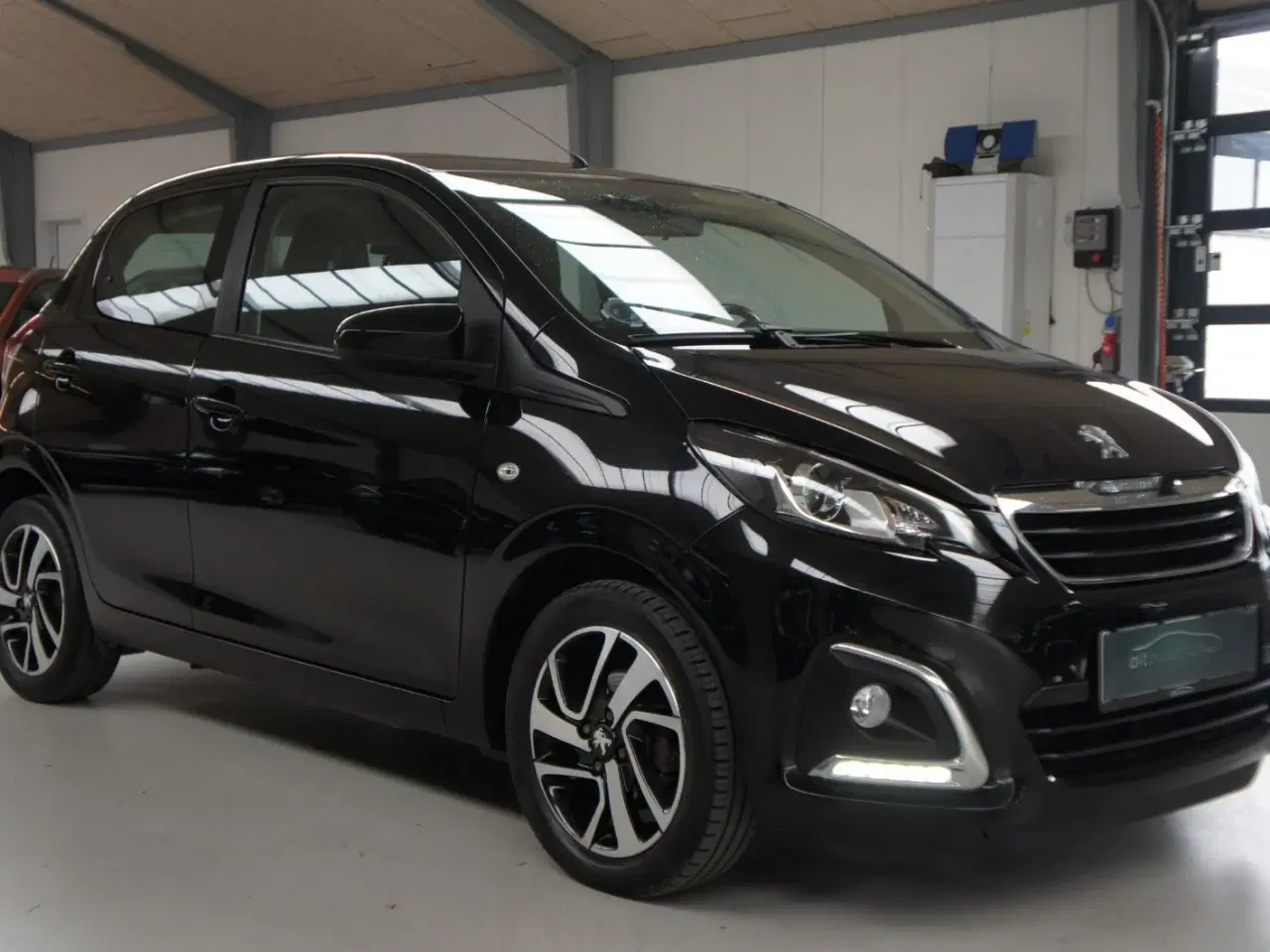 Billede 11 - Peugeot 108 1,0 e-VTi 69 Black Edition