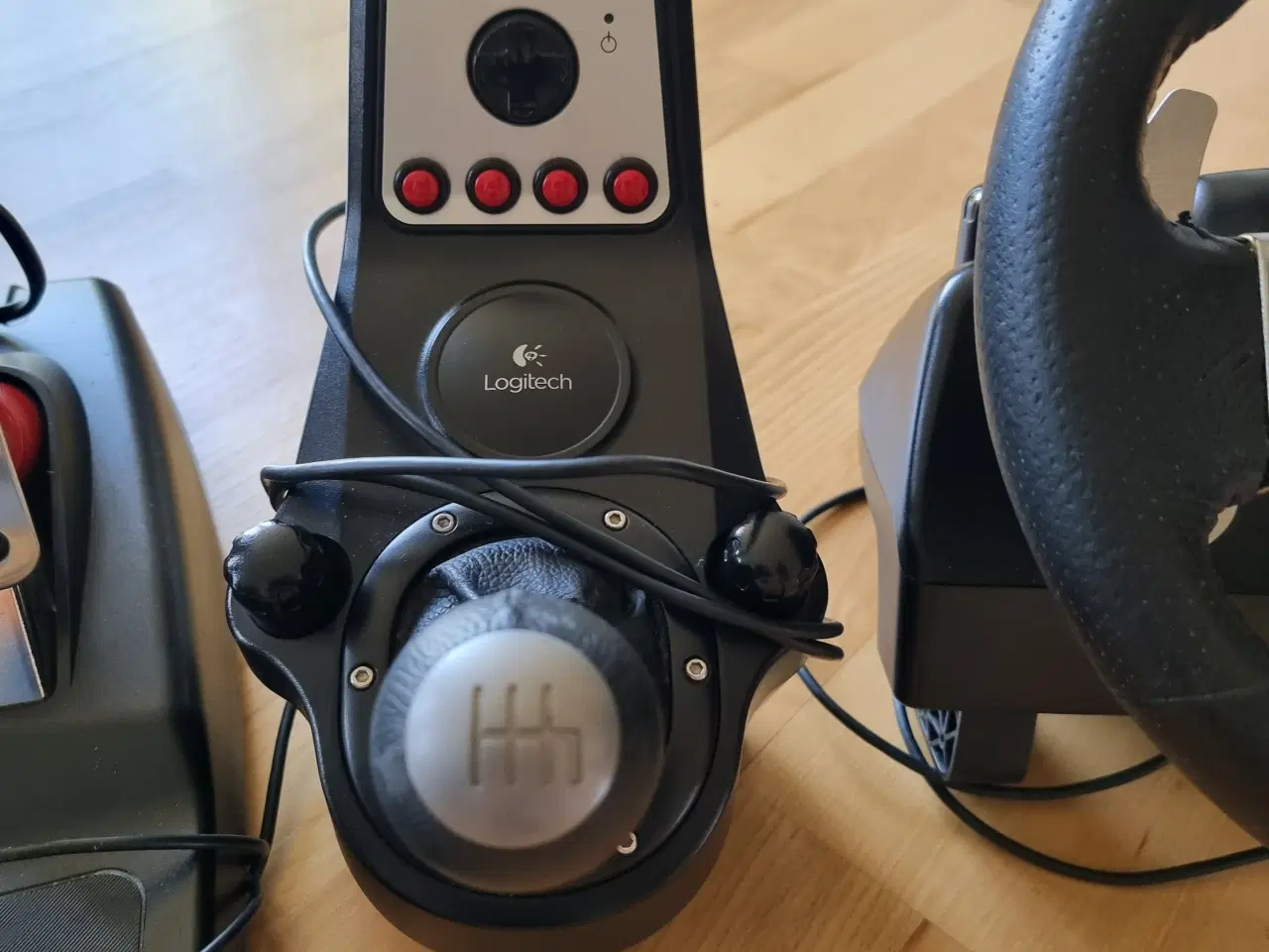 Billede 3 - Logitech G27 rat + pedaler + gearstang