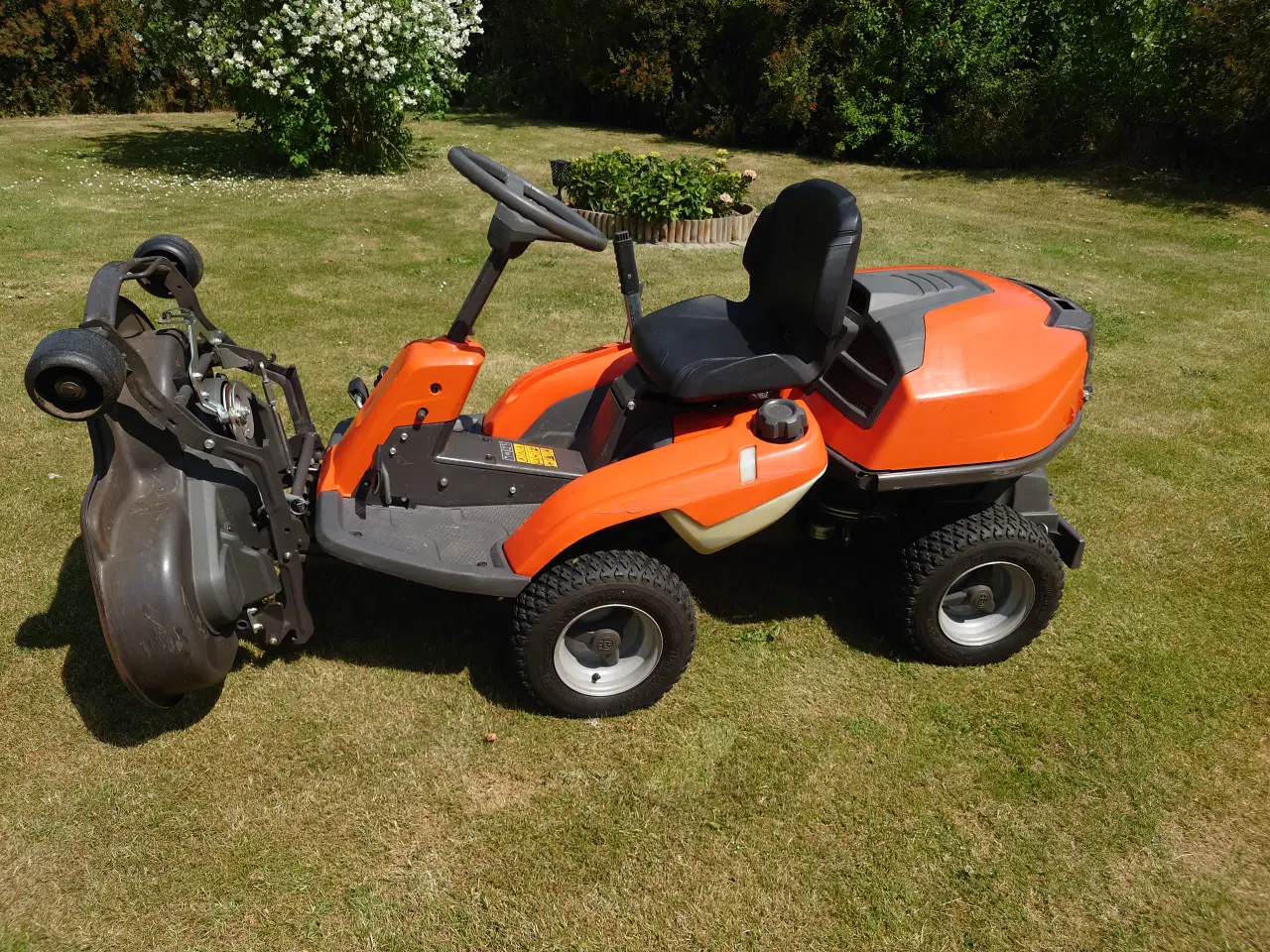 Billede 12 - Husqvarna plænetraktor / Rider
