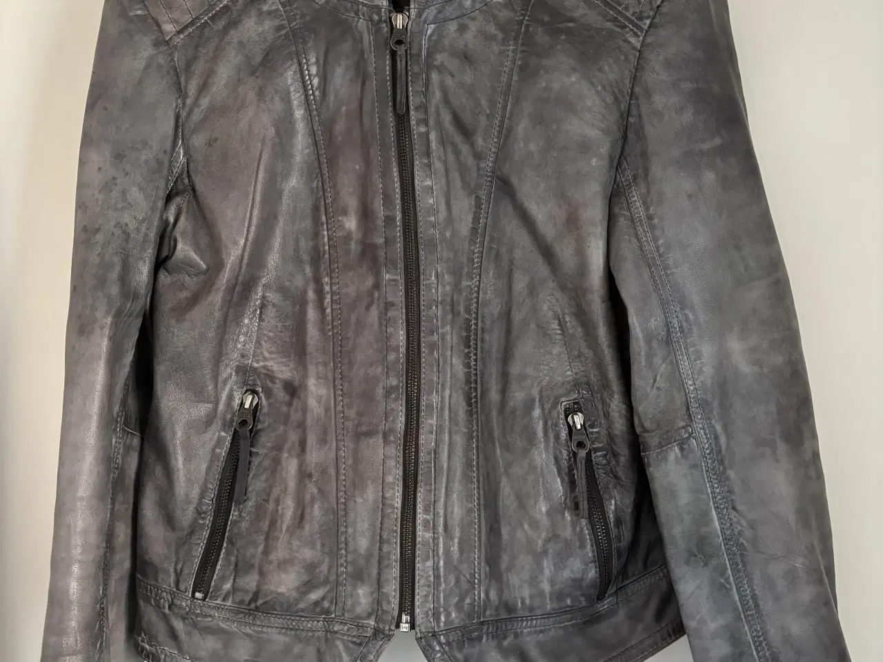 Billede 1 - Læderjakke MINUS str. 40