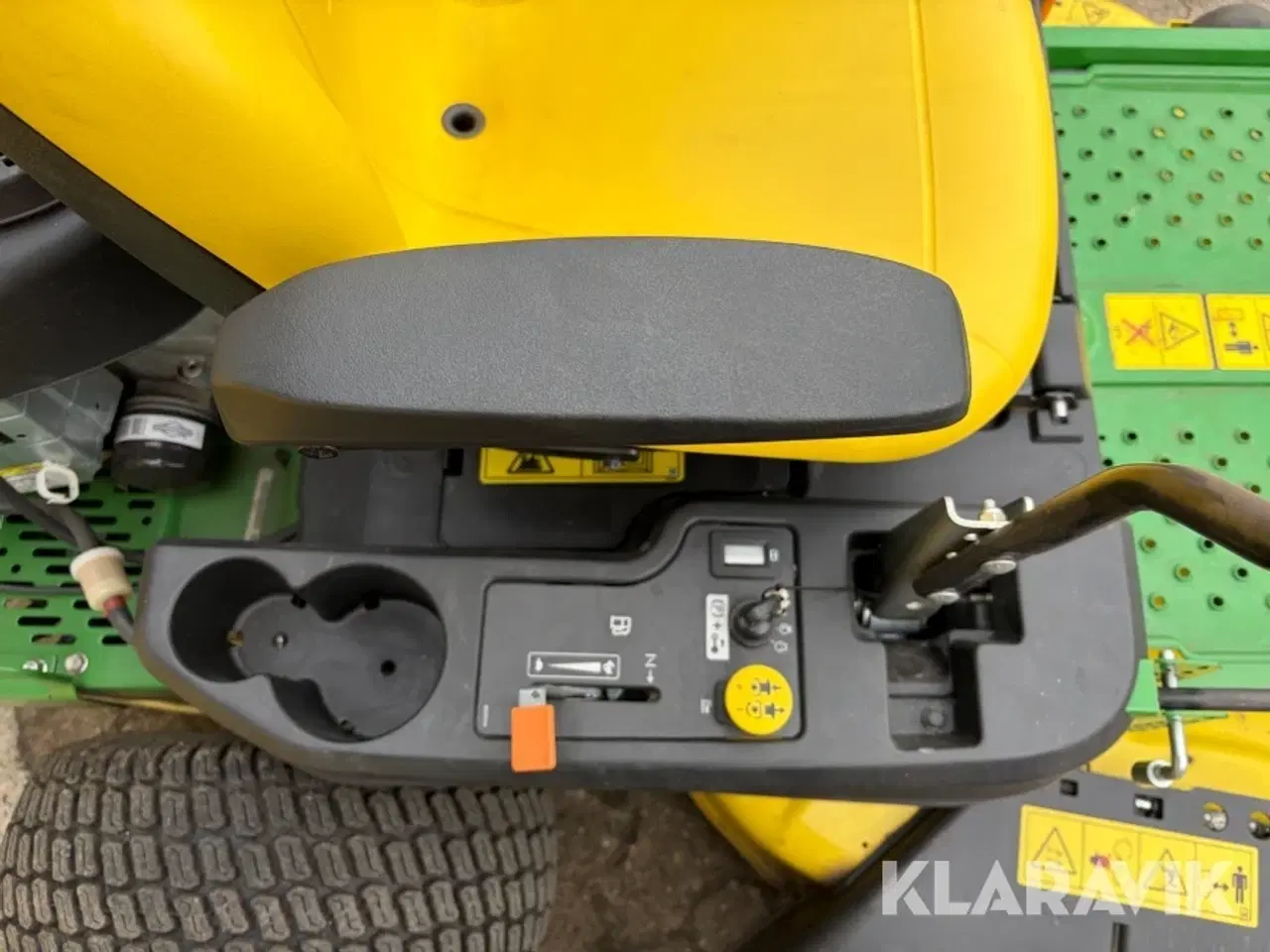 Billede 12 - Zero-turn Græsklipper John Deere Z335E