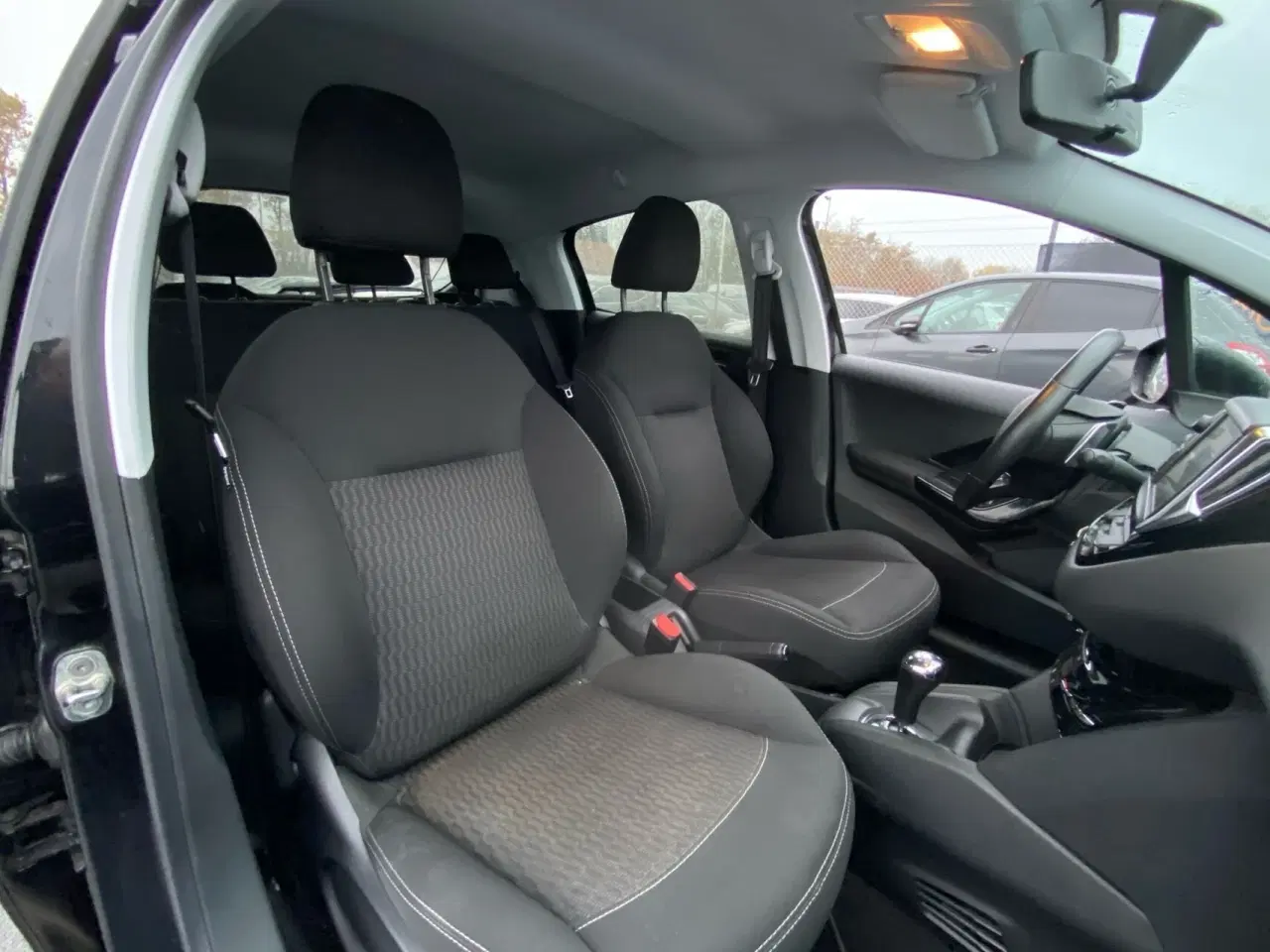 Billede 7 - Peugeot 208 1,2 e-Vti Envy ESG 82HK 5d Aut.