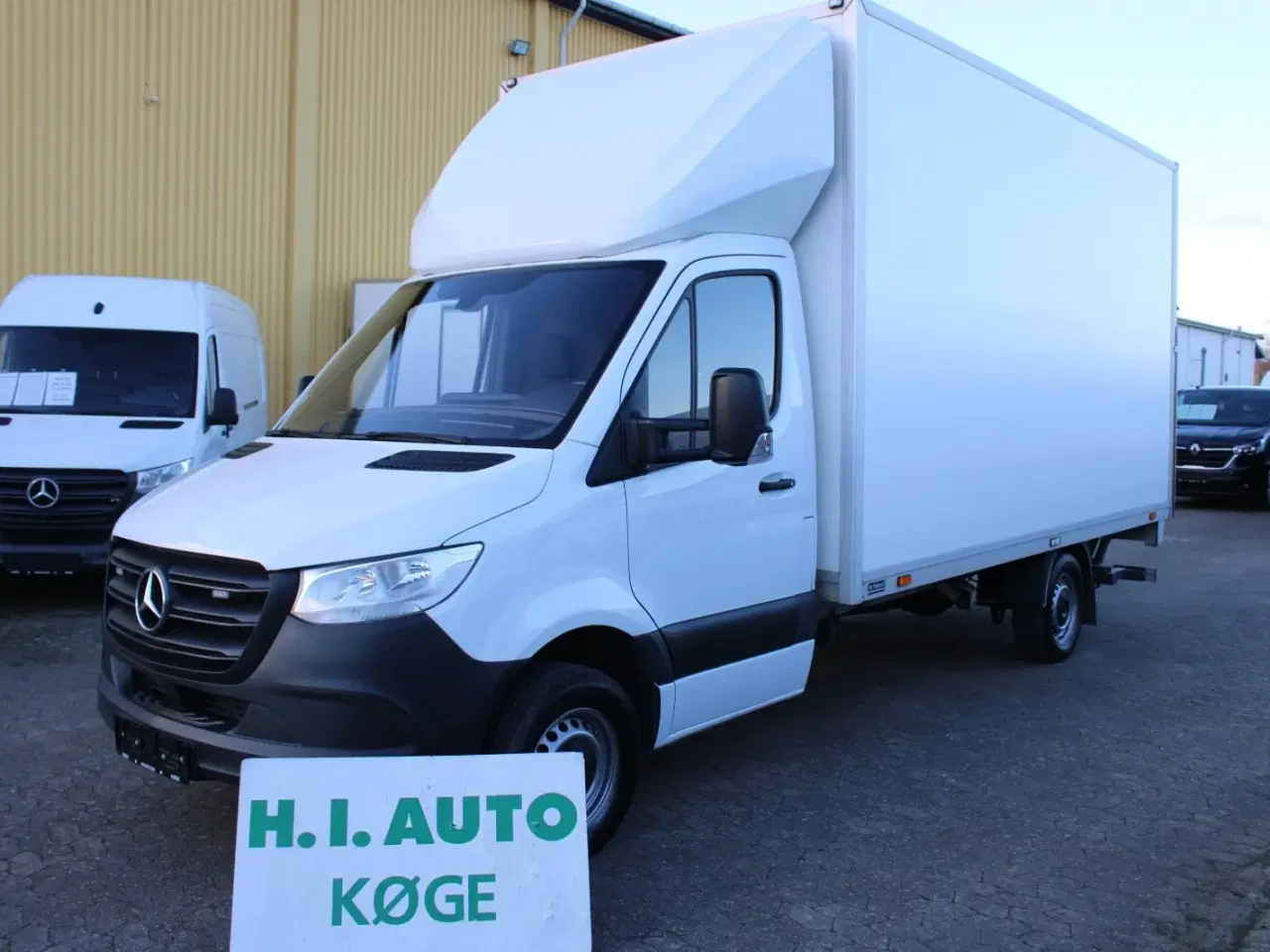 Billede 1 - Mercedes Sprinter 317 2,0 CDi A3 Alukasse m/lift aut. RWD