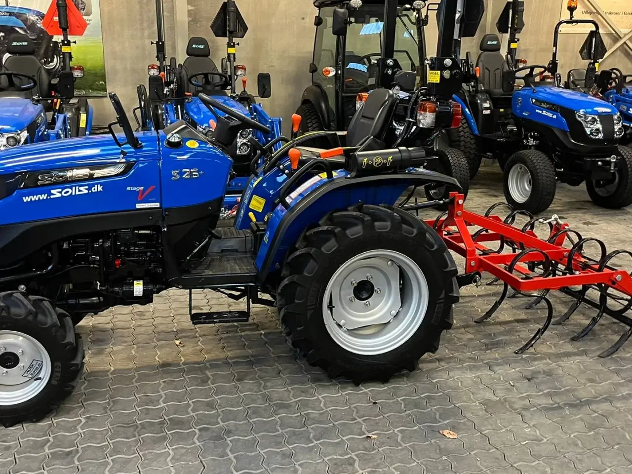 Billede 2 - DK-TEC Såbedsharve Fabriksny 120cm med efterruller som er justerbare i højden.