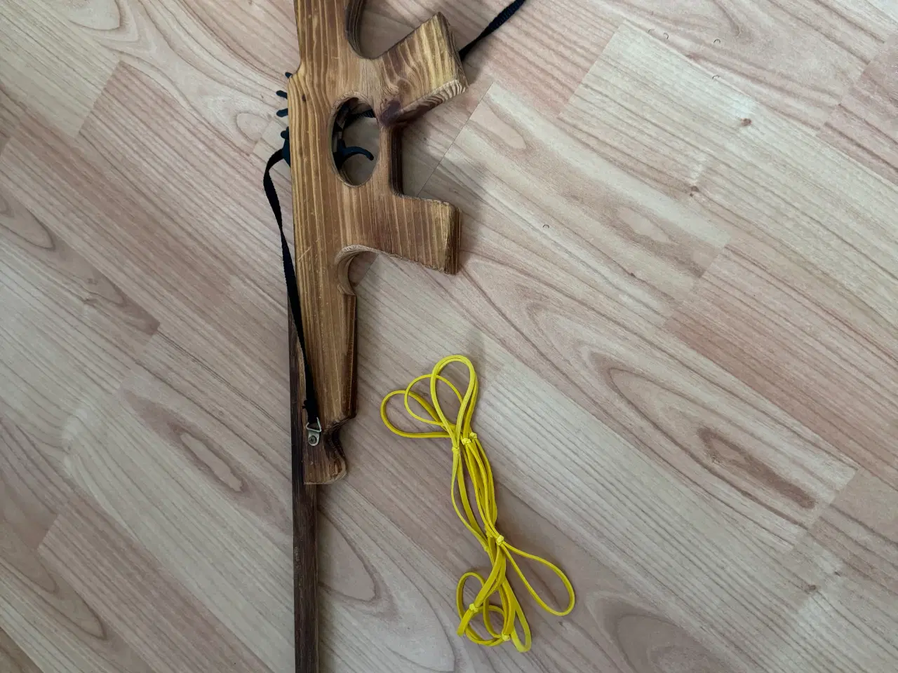 Billede 10 - Diverse legetøjsvåben