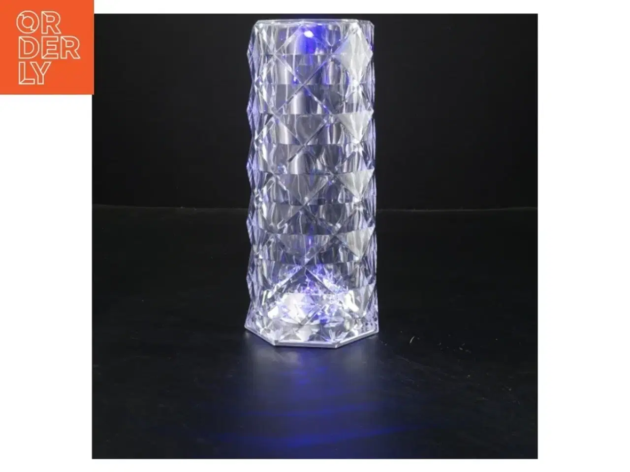 Billede 1 - Krystallampe med fjernbetjening fra Superbrugsen (str. 20 cm)