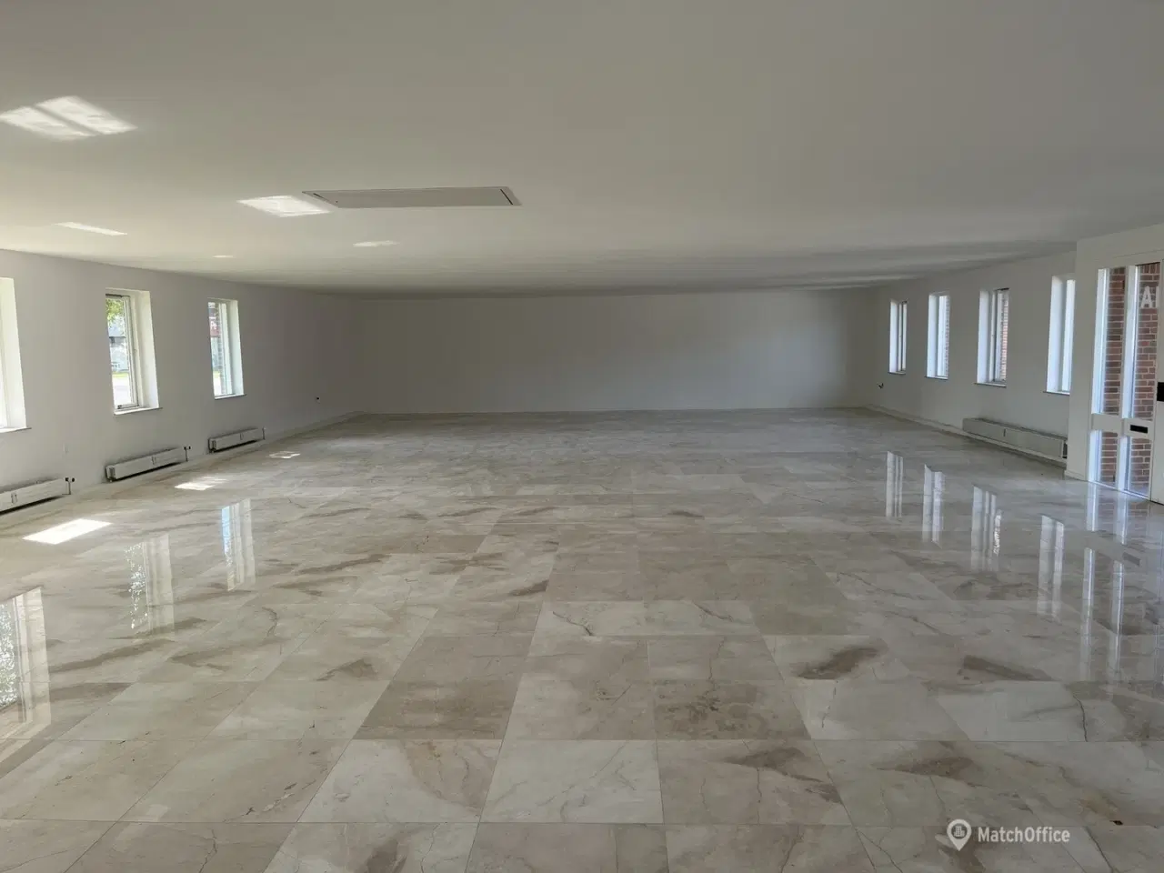 Billede 6 - 238 m² nyistandsat kontor med tilhørende kælder