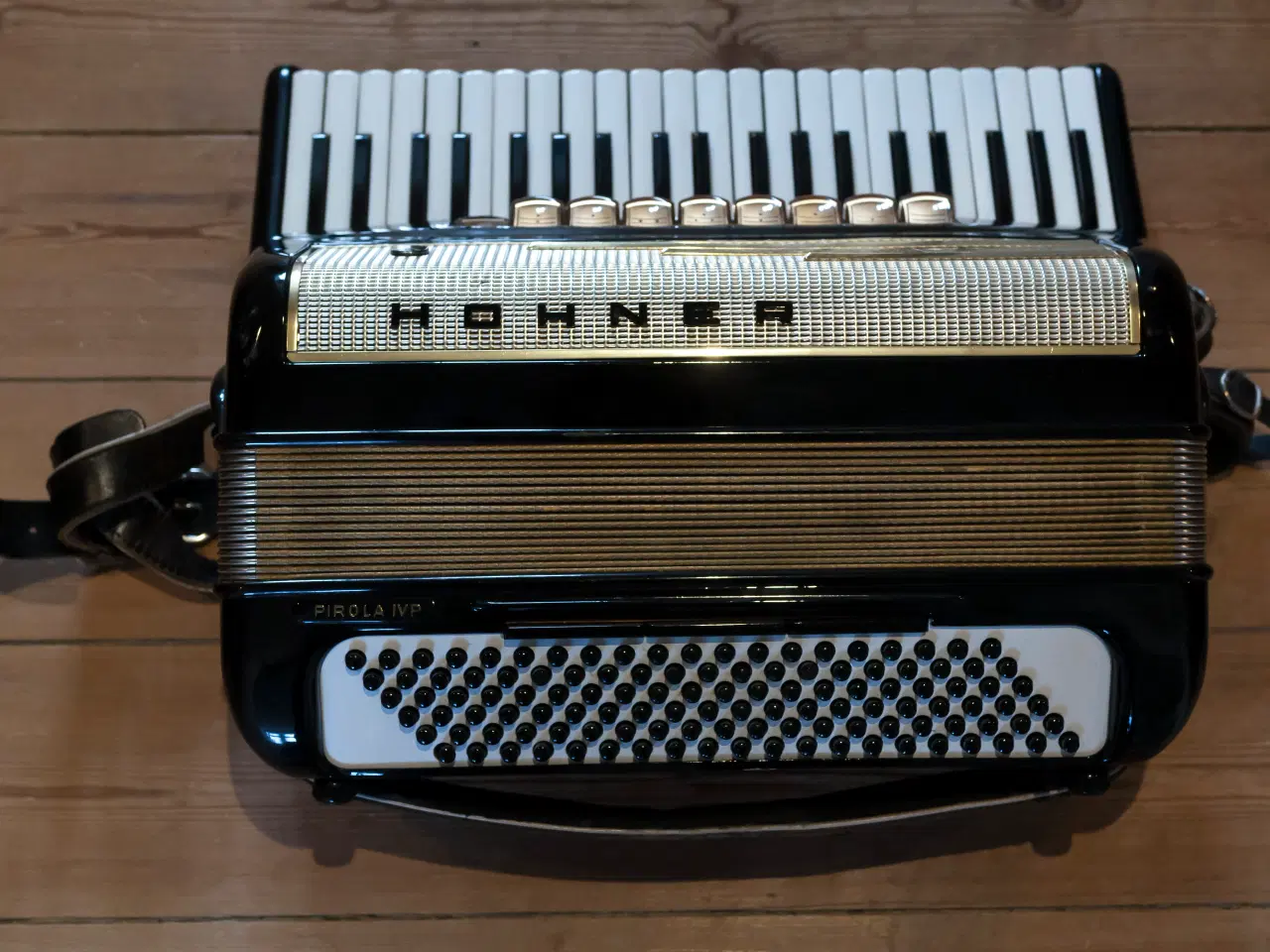 Billede 1 - Harmonika Hohner Pirola IV P ladymodel