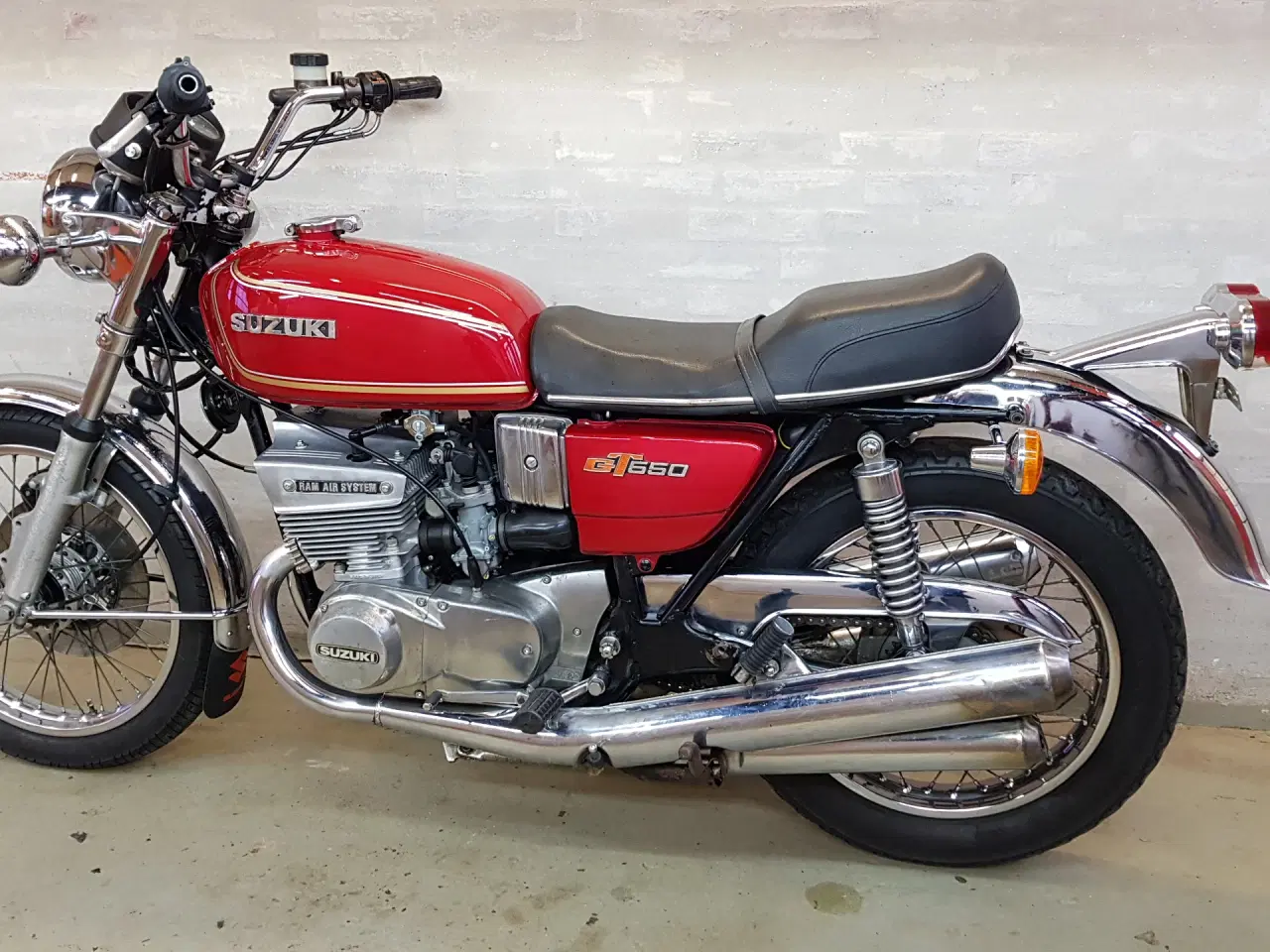 Billede 10 - Suzuki GT 550 3 Cyl 2 takt