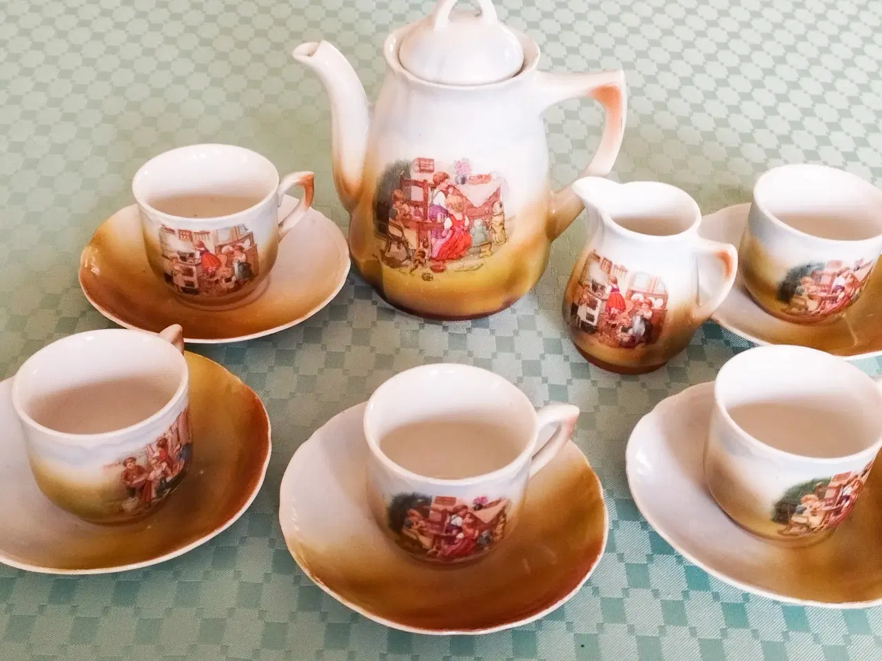 Billede 1 -  Antik dukke kaffestel fra 1920-1930.