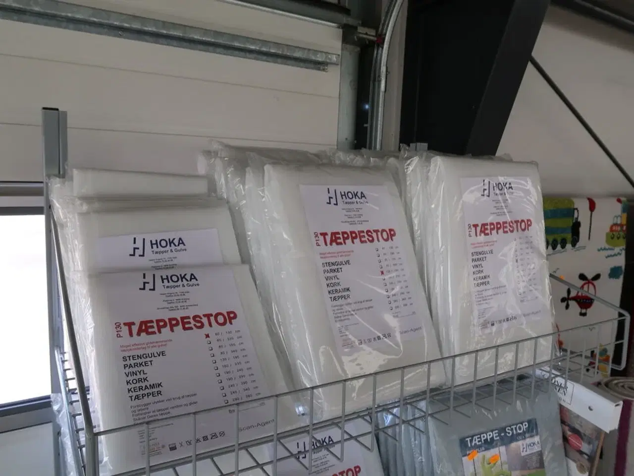 Billede 2 - Stativ med div. Tættestop m.m.