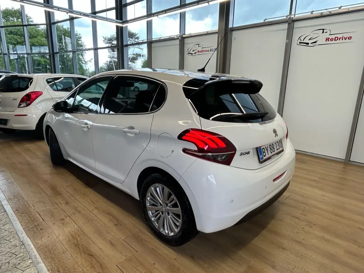 Billede 7 - Peugeot 208 1,6 BlueHDi Selection Sky 100HK 5d