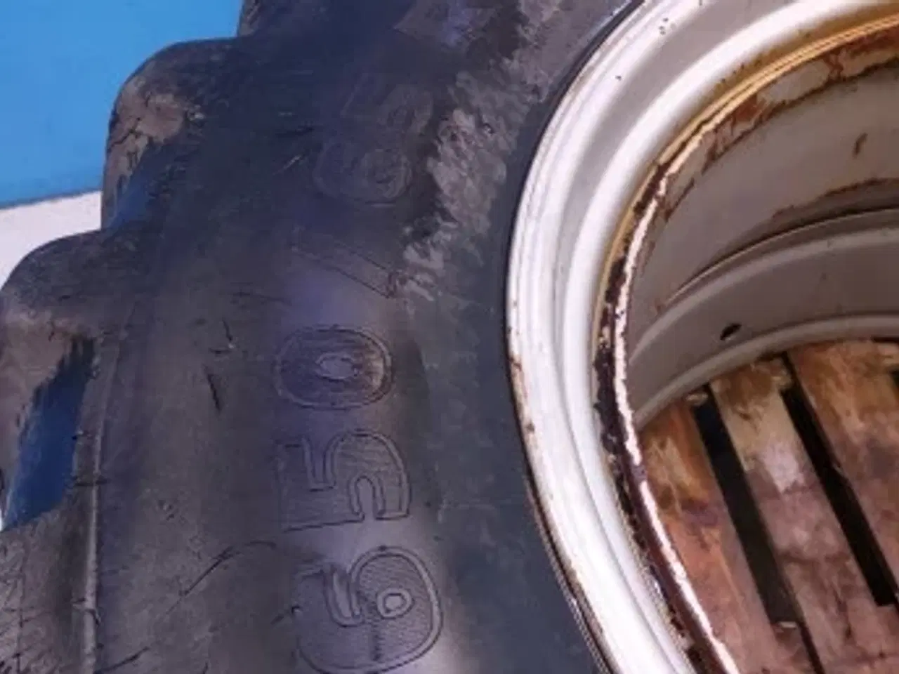 Billede 4 - 42" 650/65R42