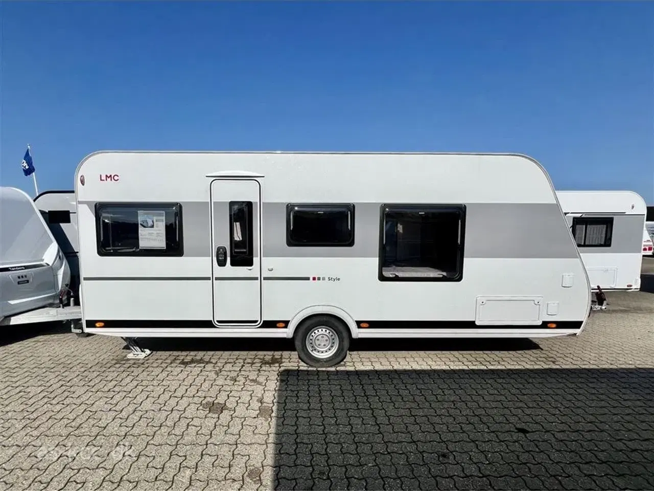 Billede 4 - 2023 - LMC Style 450 D   LMC Style 450 D - Campingvogn med Komfort og Stil