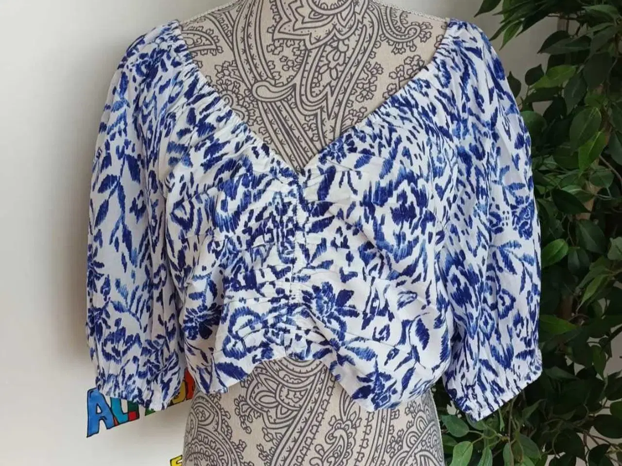 Billede 1 - Top. Gina Tricot. XL/42