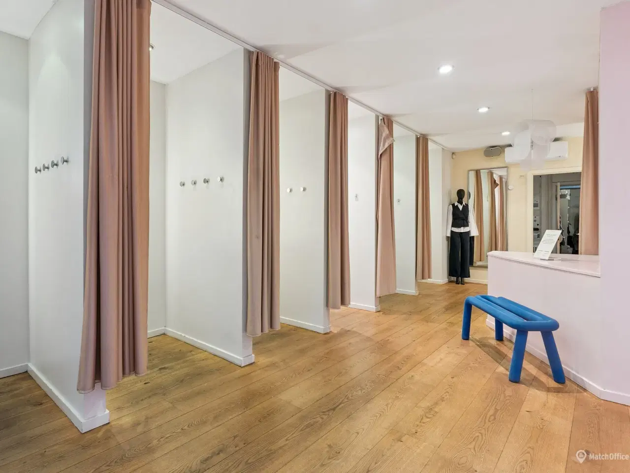 Billede 7 - En stærk placering midt på Strøget