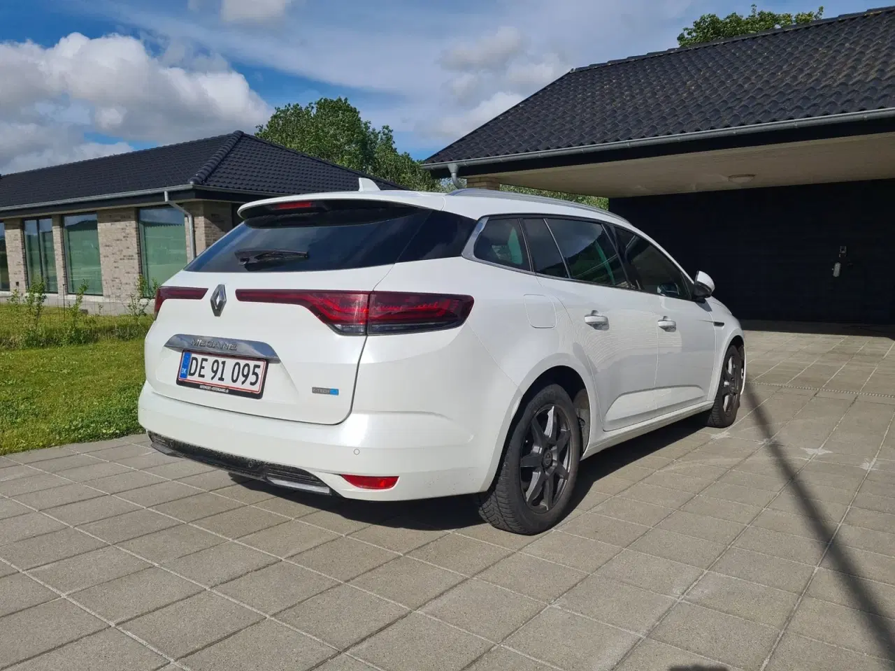 Billede 4 - Renault Megane IV 1,6 E-Tech Zen Sport Tourer
