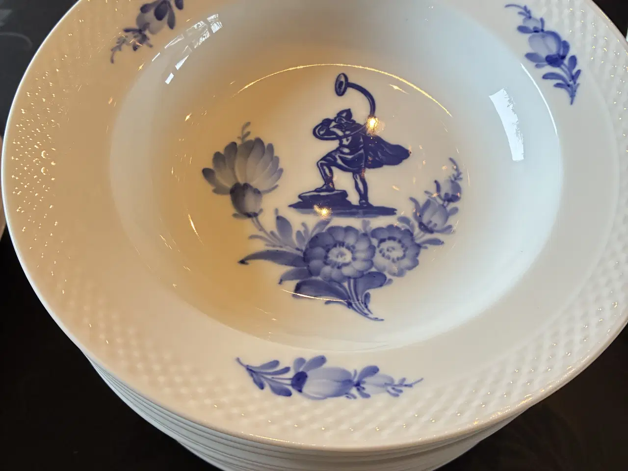 Billede 8 - Blå Blomst flettet lurblæser Royal  Copenhagen