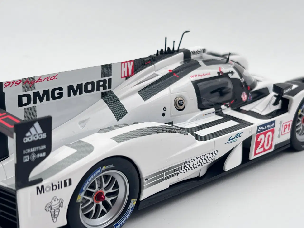 Billede 7 - 2014 Porsche 919 Hybrid #20 Le Mans - 1:18  