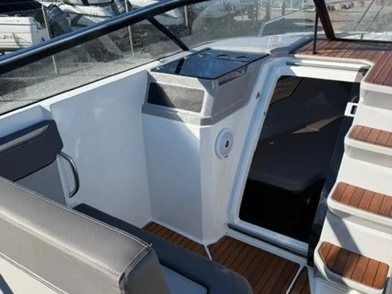 Billede 22 - Jeanneau 7.5 DC Cap Camarat S2