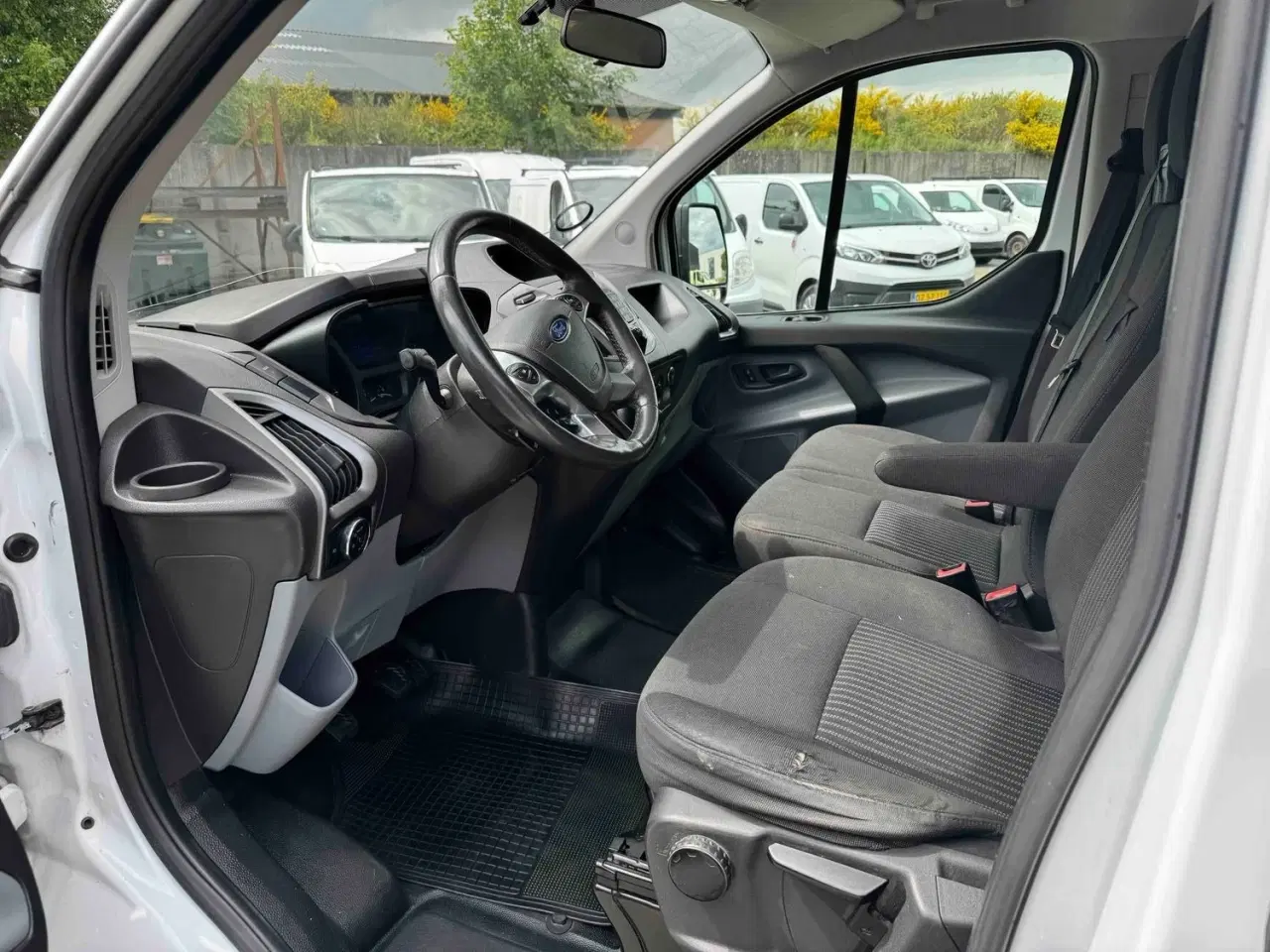 Billede 3 - Ford Transit Custom 310L 2,2 TDCi 125 Ambiente Van
