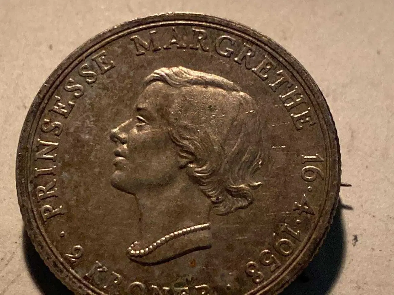 Billede 2 - 2 krone prinsesse Margrethe 18 år