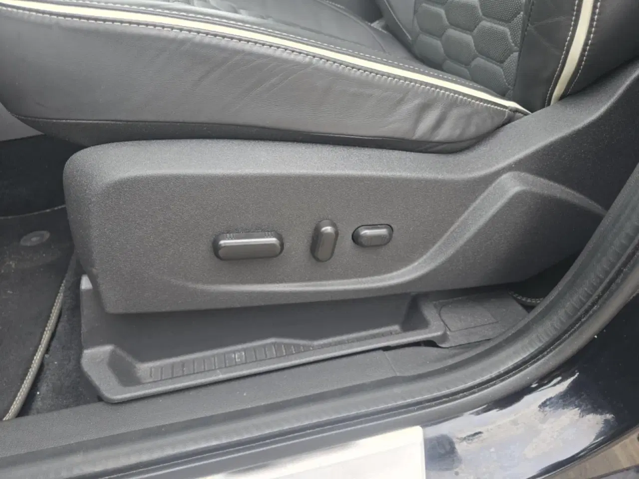 Billede 16 - Ford Kuga 2,0 TDCi 180 Vignale aut. AWD