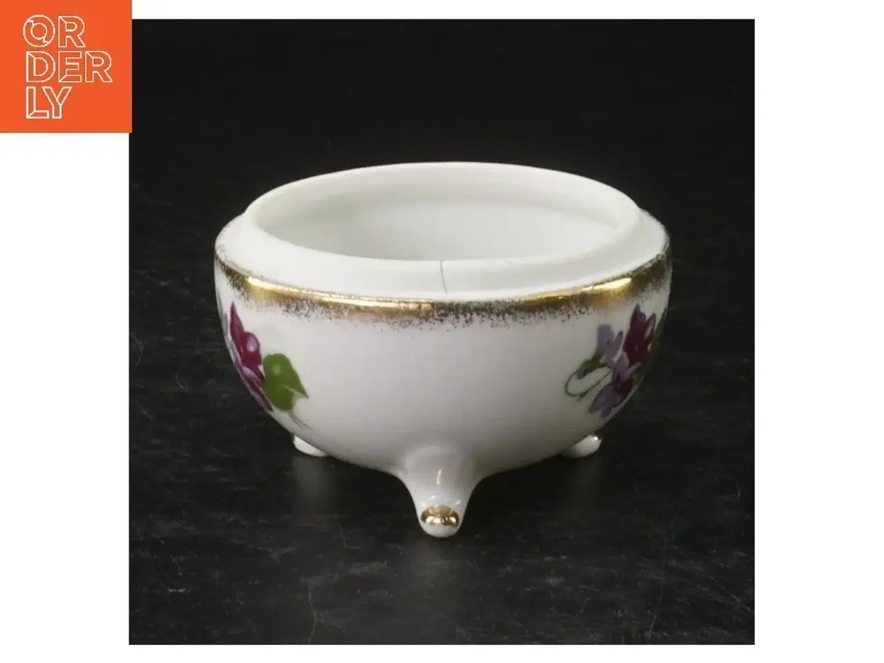 Billede 2 - Porcelæns bonbonniere med blomstermotiv (str. Ø. 7,5 cm)